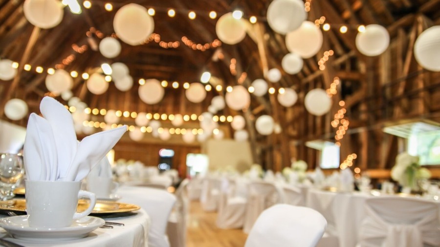 White-set banquet hall