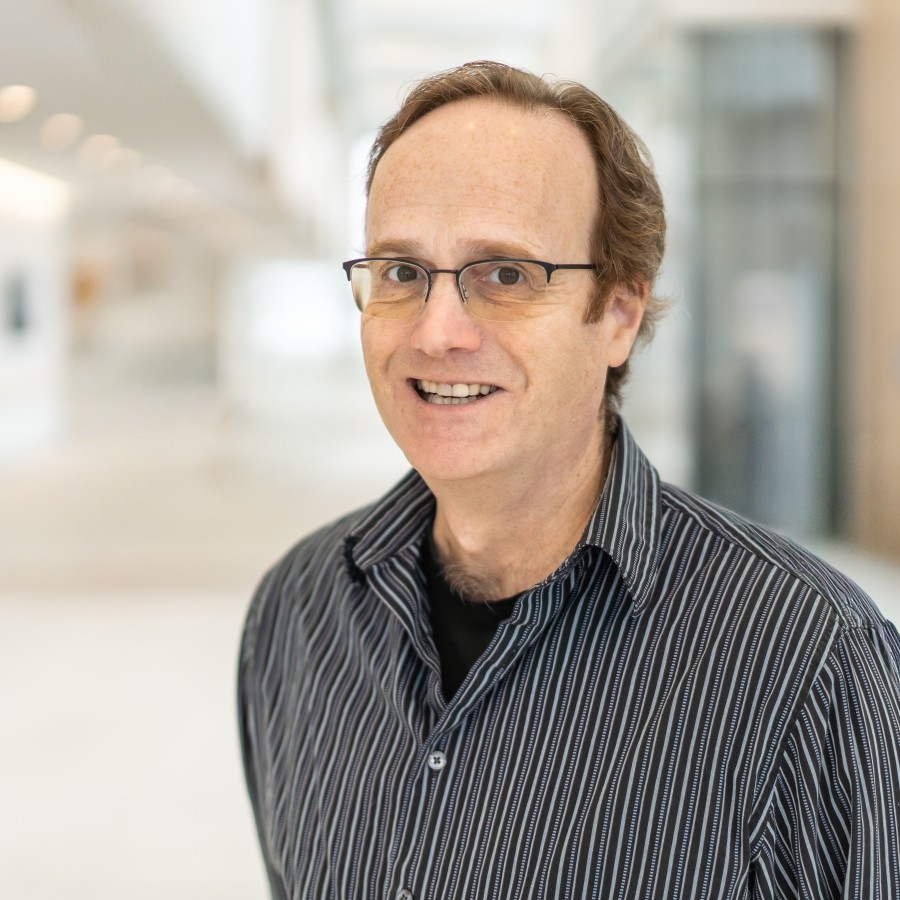 Stephen Marmura headshot