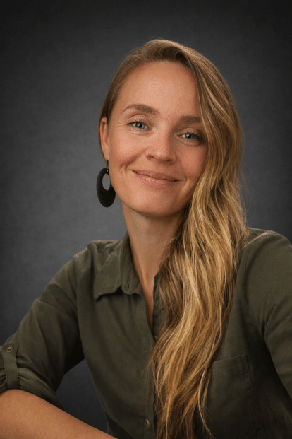 Eleanor Grier headshot
